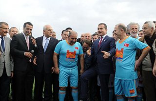 Zeytinburnu ‘Merkez Efendi Stadı’ Açıldı